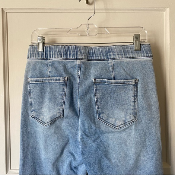 Risen | Mid Rise Jogger Flare Jeans Drawstring Light Wash - Picture 8 of 13